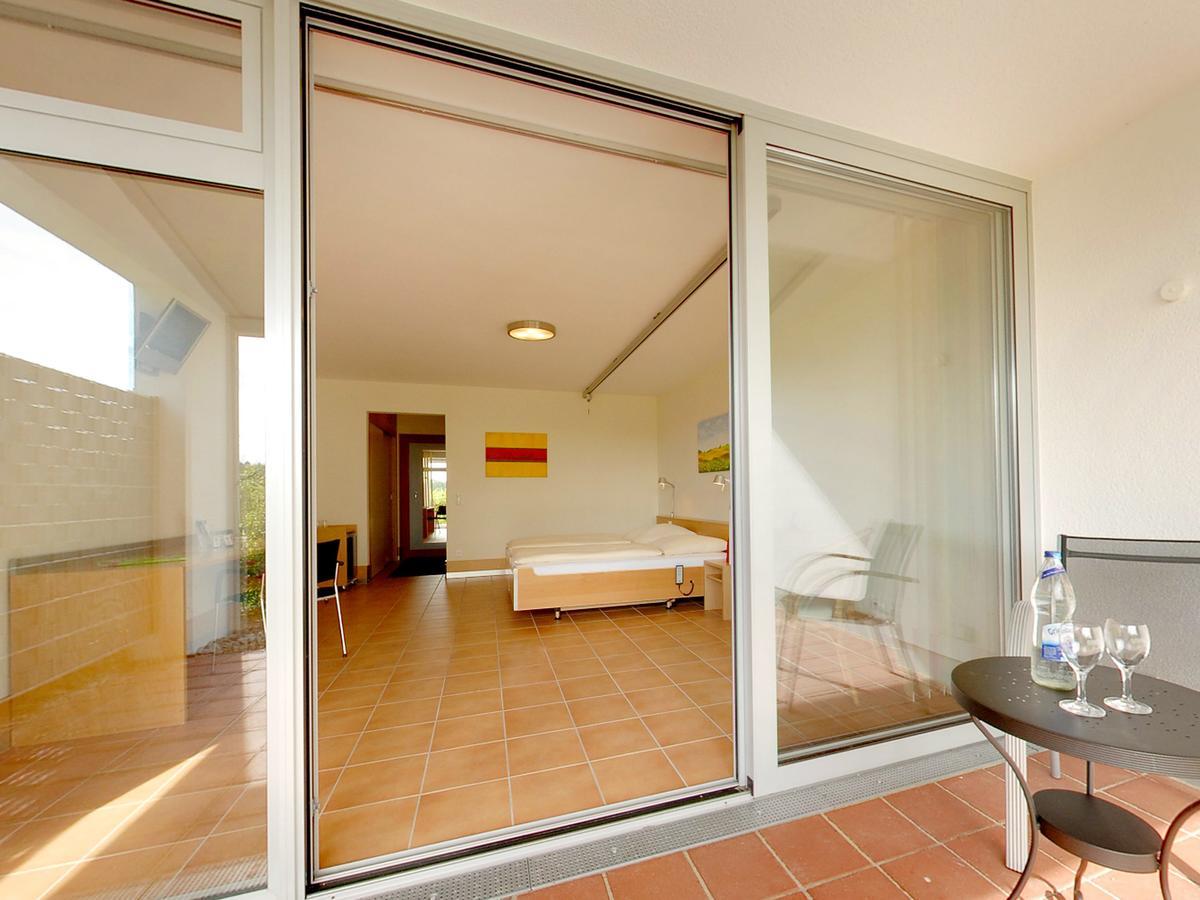 Seminarhotel In Der Manfred-Sauer-Stiftung Lobbach Quarto foto